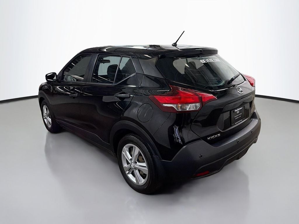2020 Nissan Kicks S