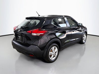 2020 Nissan Kicks S