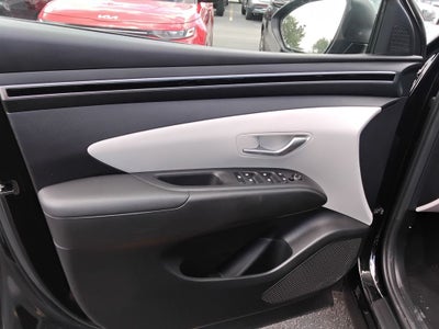 2023 Hyundai Tucson SE