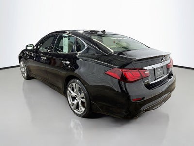 2016 INFINITI Q70 3.7X
