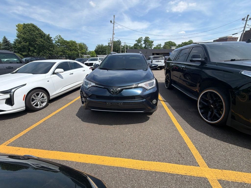 2018 Toyota RAV4 XLE