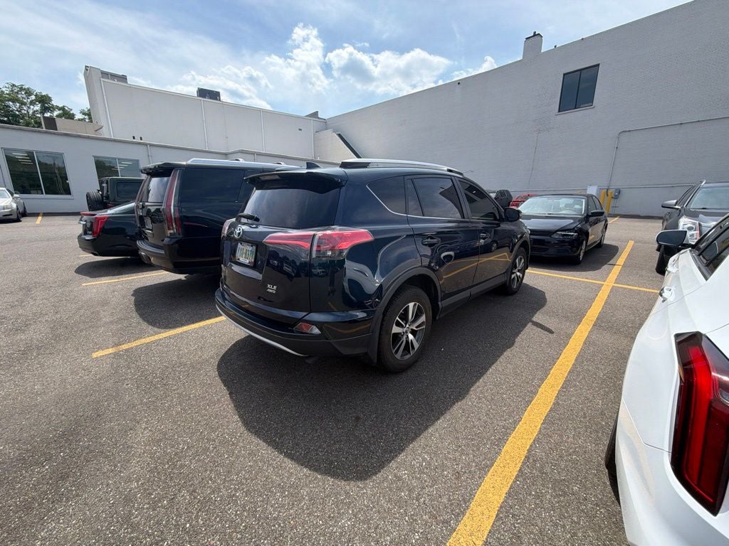 2018 Toyota RAV4 XLE