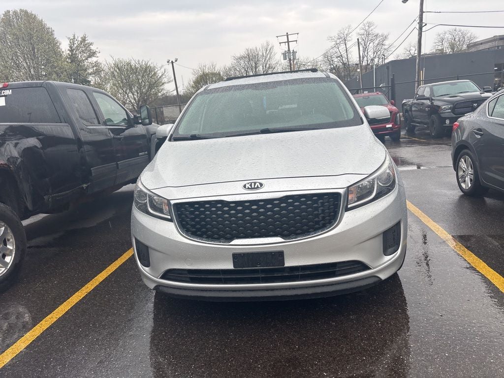 2015 Kia Sedona LX