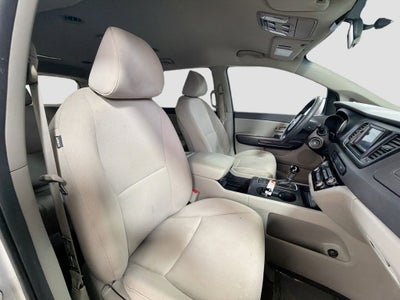 2015 Kia Sedona LX