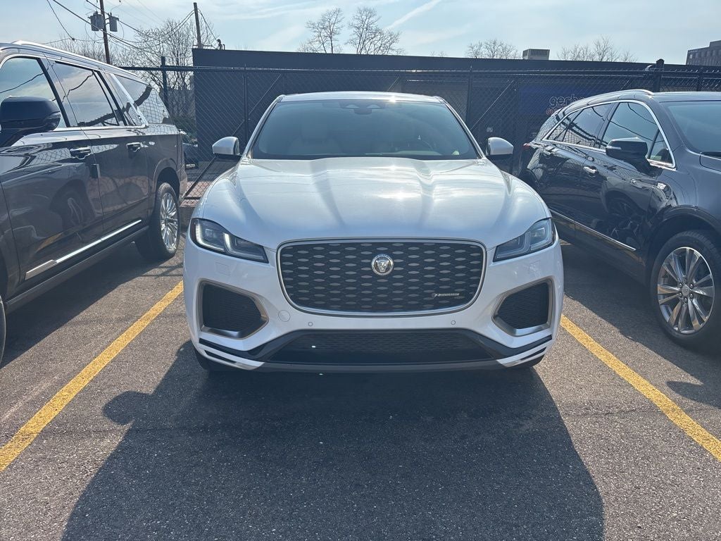 2024 Jaguar F-PACE P250 R-Dynamic S