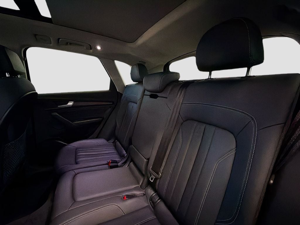 2023 Audi Q5 45 S line Premium quattro