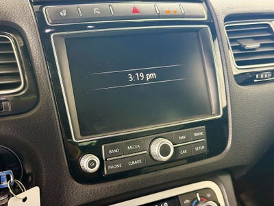 2017 Volkswagen Touareg V6 4Motion