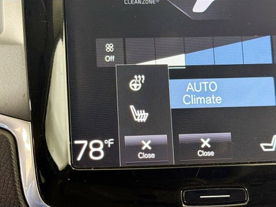 2019 Volvo XC90 T6 Momentum