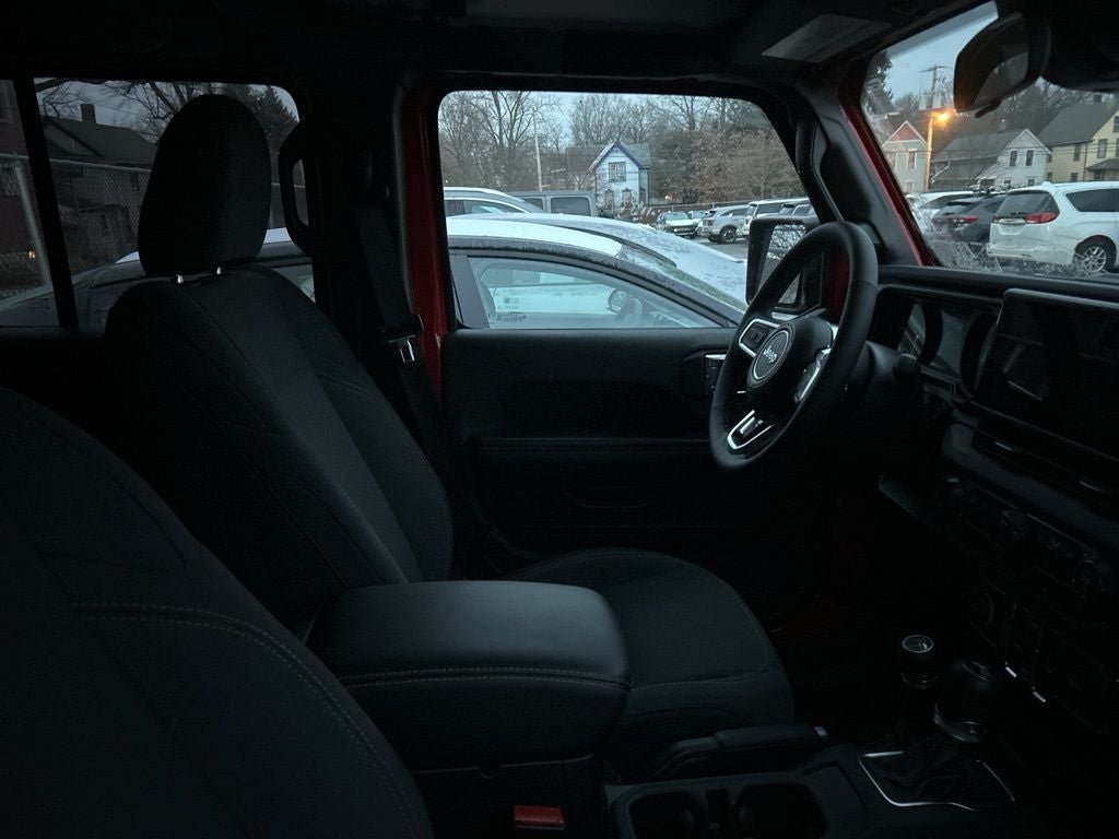 2025 Jeep Wrangler Sahara 4xe