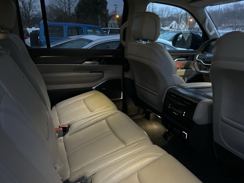 2024 Jeep Wagoneer Series II