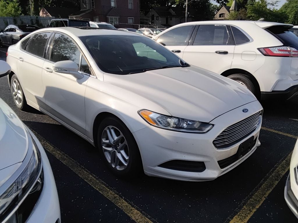 2016 Ford Fusion SE