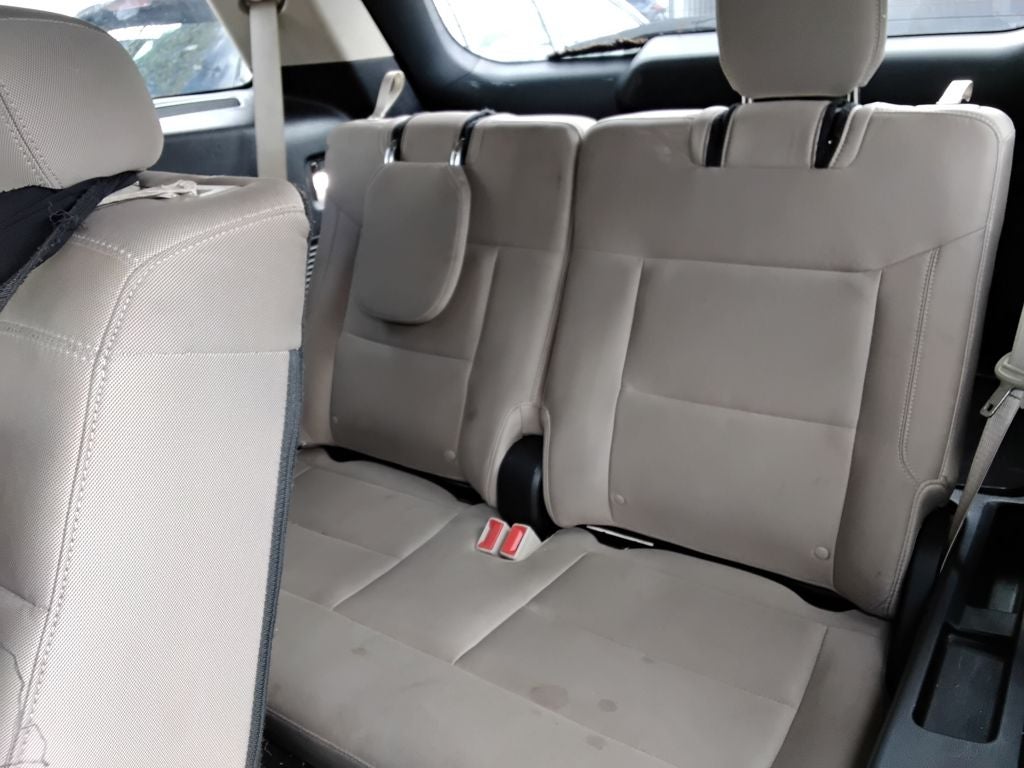 2020 Ford Explorer Base