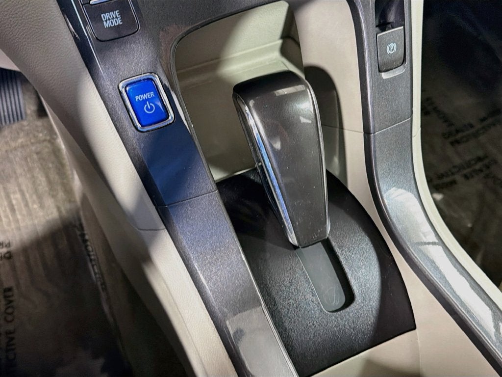 2013 Chevrolet Volt Base