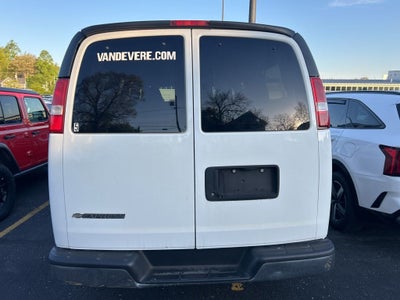 2018 Chevrolet Express Passenger LT Passenger