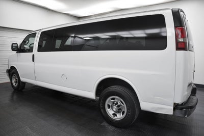 2018 Chevrolet Express 3500 LT Passenger