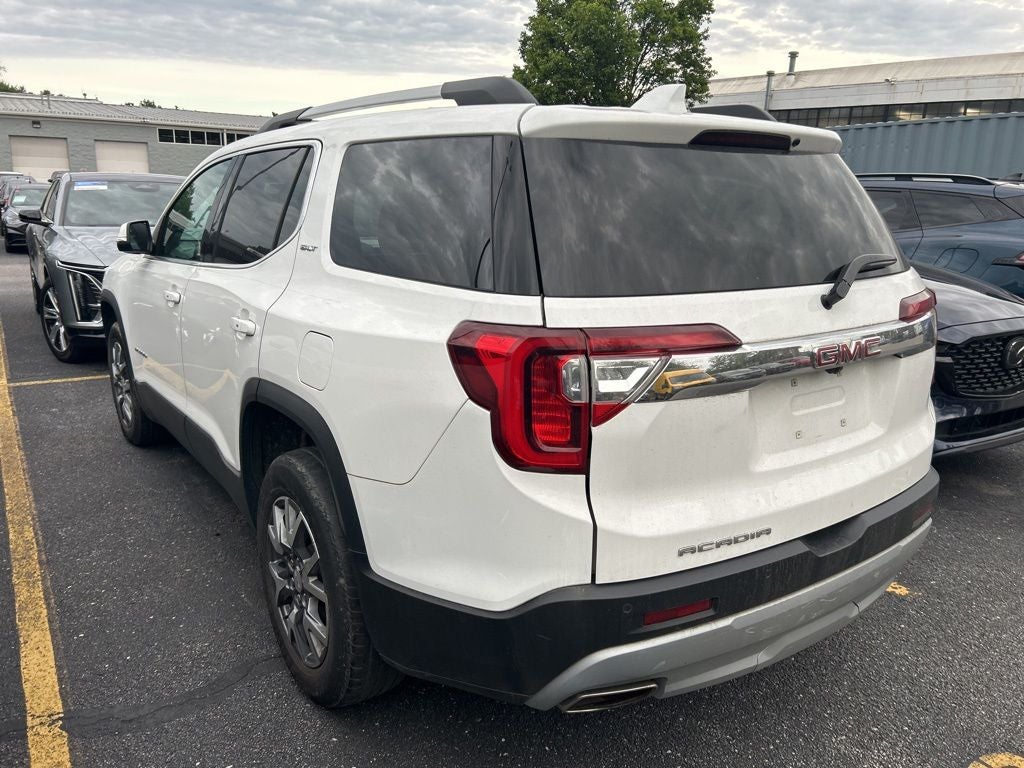 2023 GMC Acadia SLT