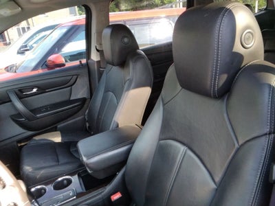 2017 Chevrolet Traverse 2LT 2LT