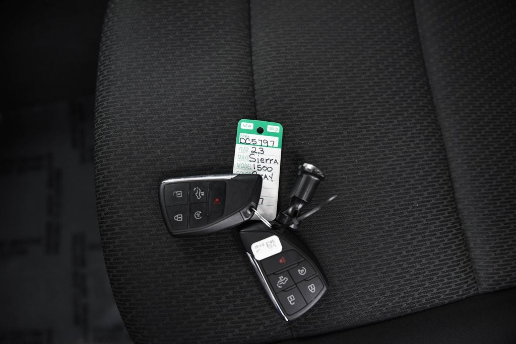 2023 GMC Sierra 1500 Pro