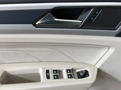 2022 Volkswagen Atlas 3.6L V6 SEL R-Line