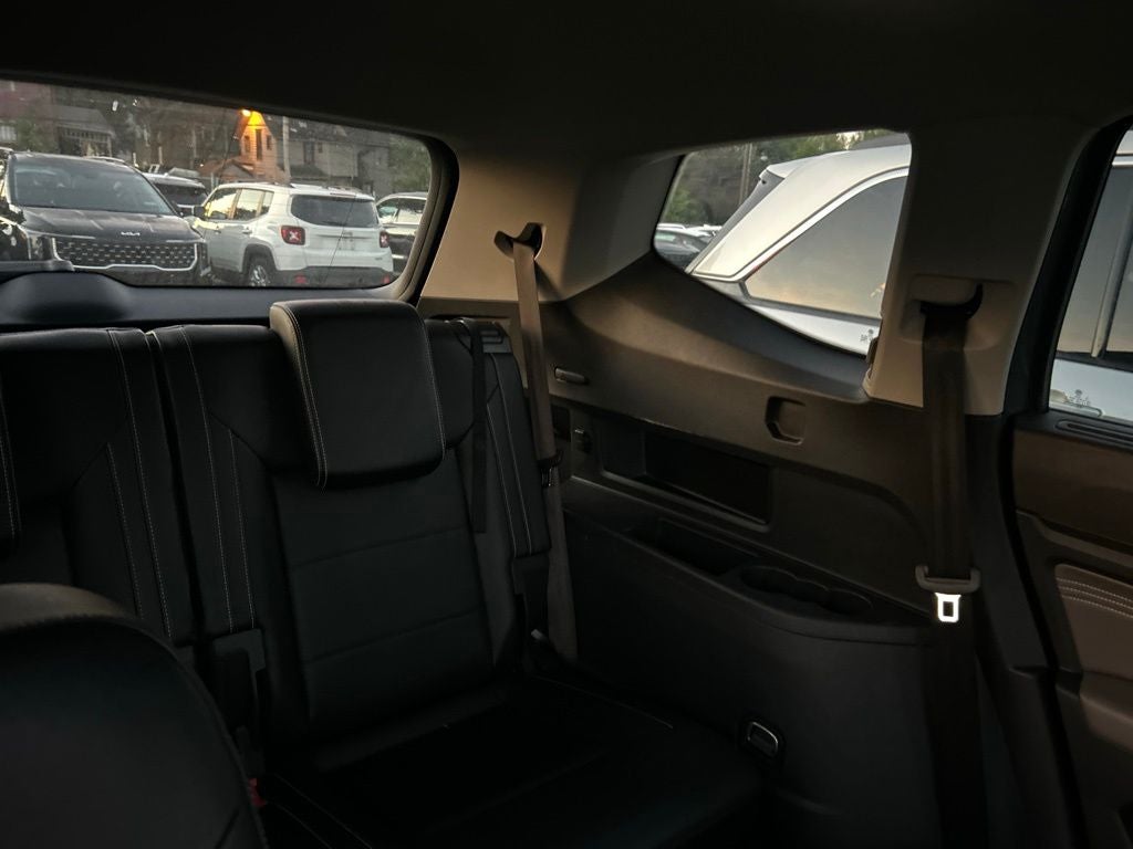 2022 Volkswagen Atlas 2.0T SE w/Technology