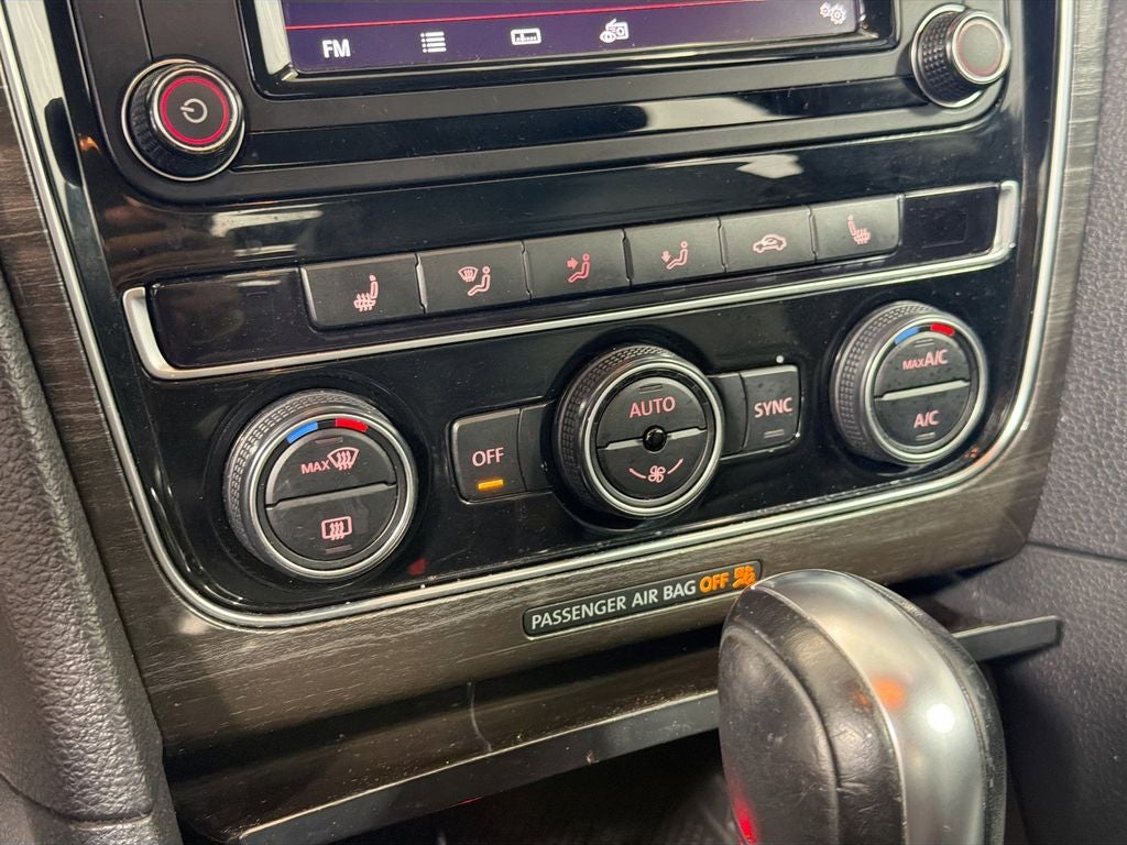 2018 Volkswagen Passat Base