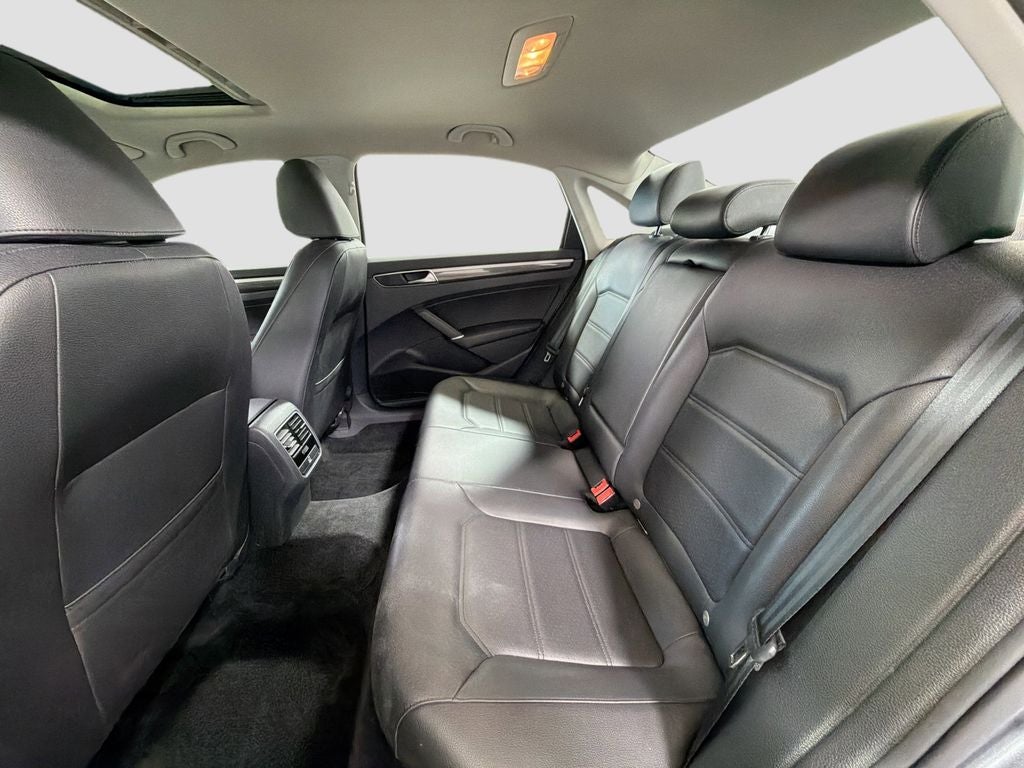 2018 Volkswagen Passat Base