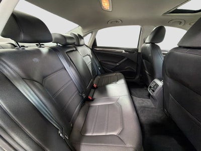 2018 Volkswagen Passat Base