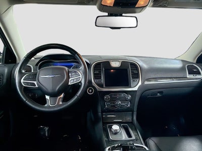 2018 Chrysler 300 Limited