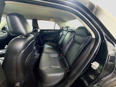 2018 Chrysler 300 Limited