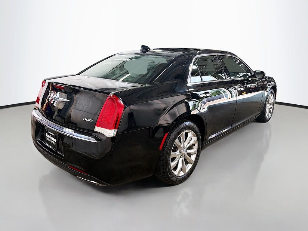 2018 Chrysler 300 Limited