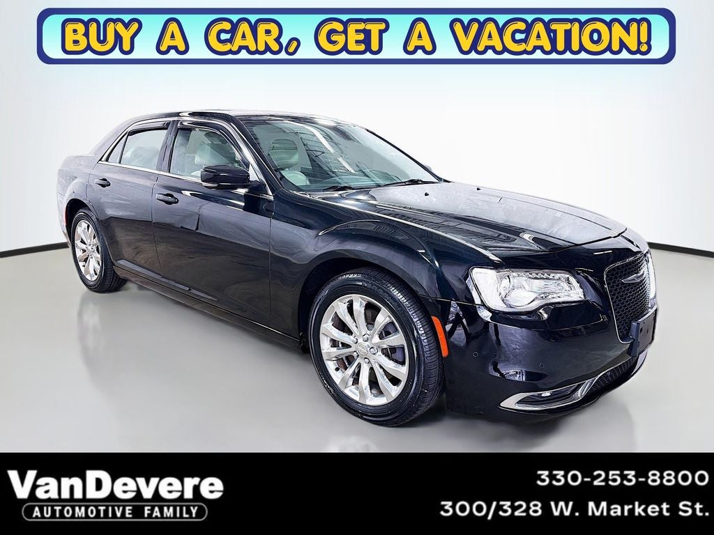 2016 Chrysler 300 Limited