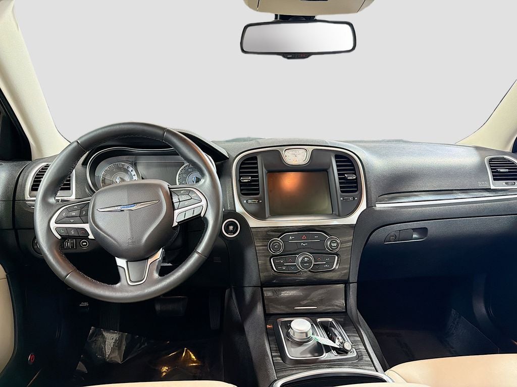 2016 Chrysler 300 Limited