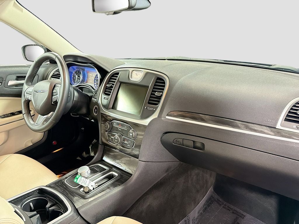 2016 Chrysler 300 Limited