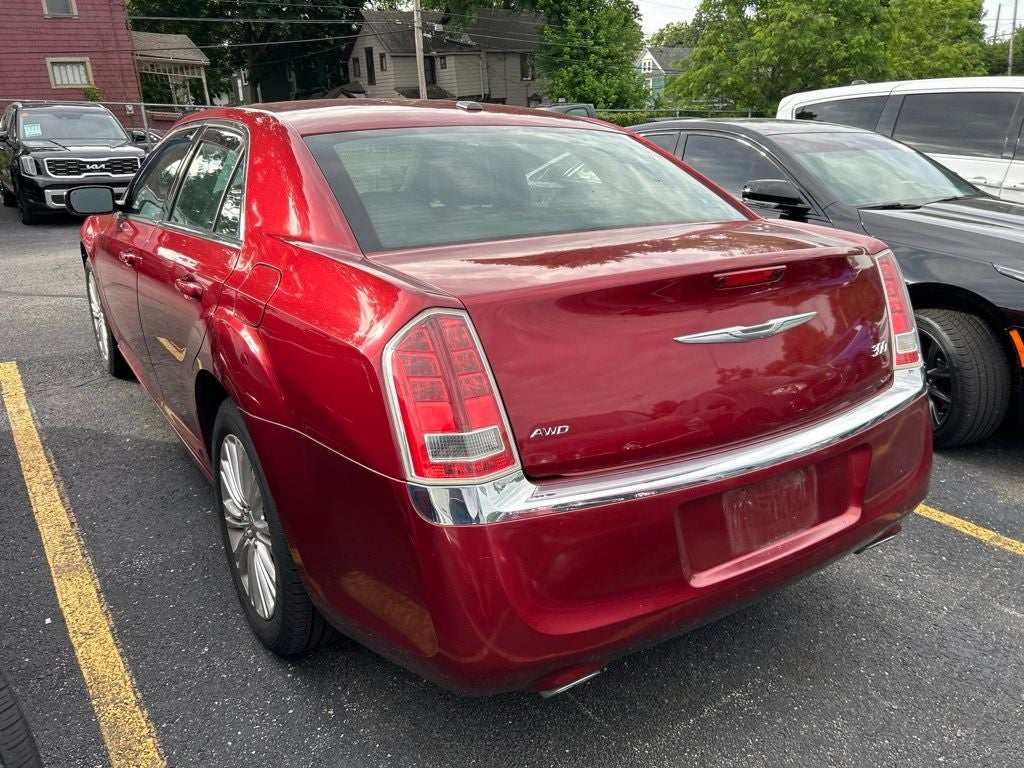 2014 Chrysler 300 Base
