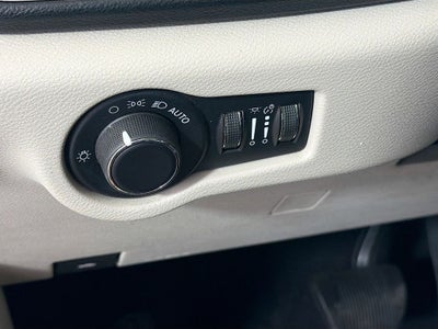 2020 Chrysler Voyager LXI