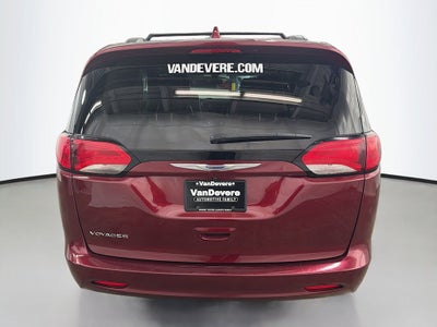 2020 Chrysler Voyager LXI