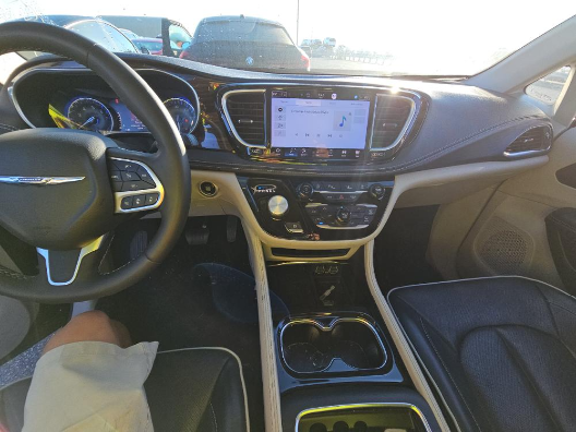 2023 Chrysler Pacifica Limited