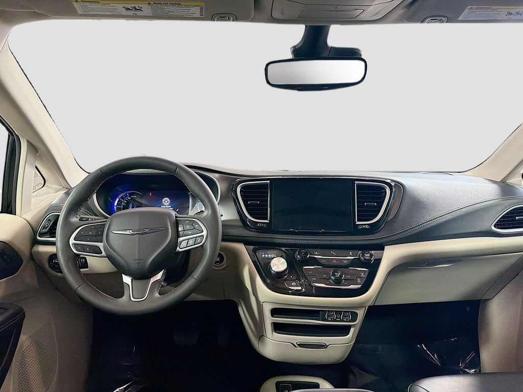 2024 Chrysler Pacifica Select