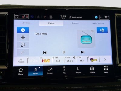 2024 Chrysler Pacifica Select