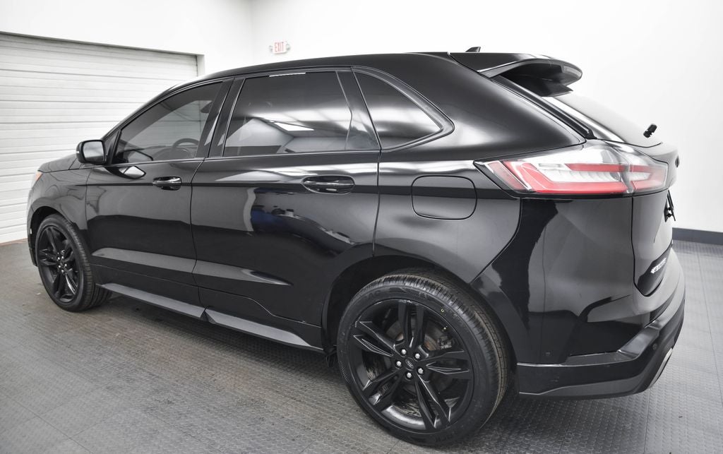 2020 Ford Edge ST