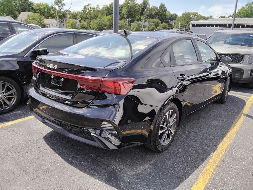 2023 Kia Forte LXS