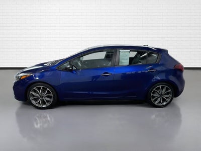 2017 Kia Forte5 SX