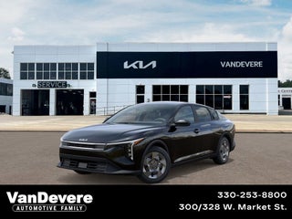 2026 Kia K4 LXS