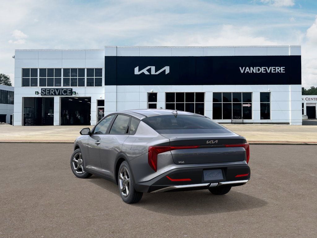 2026 Kia K4 LX
