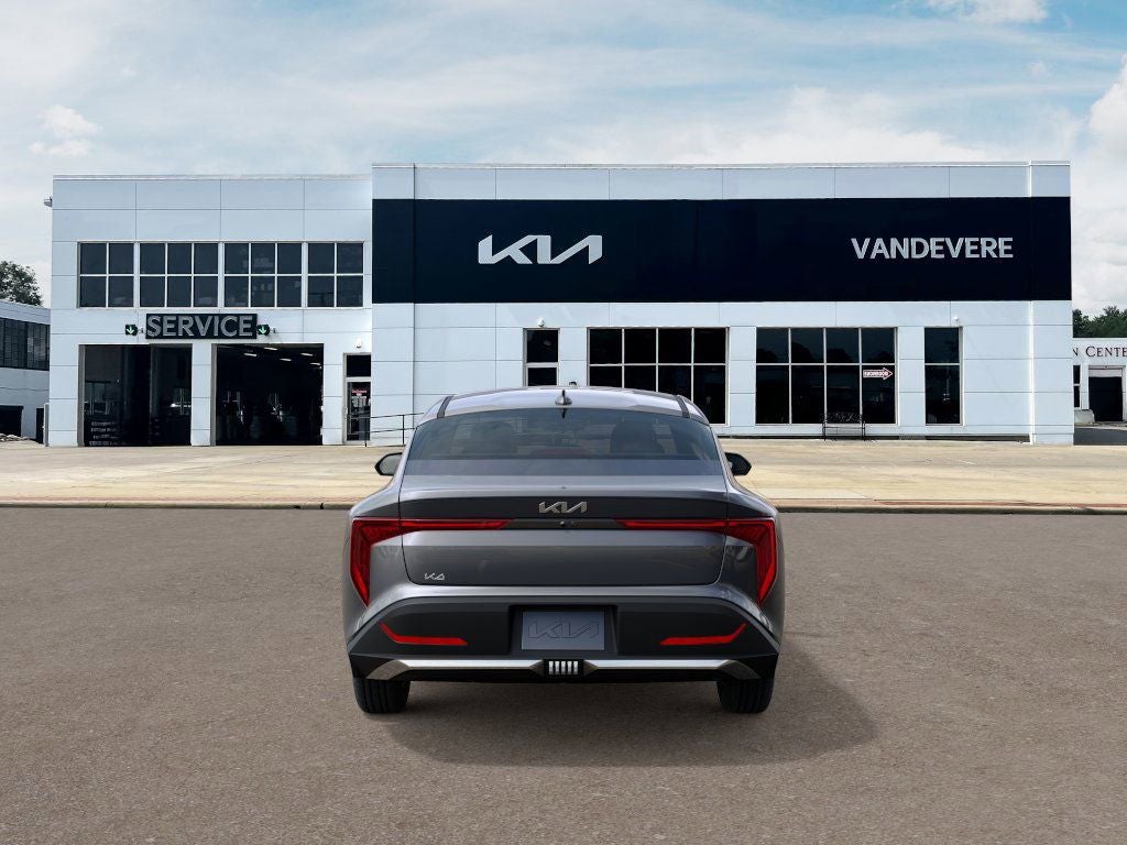 2026 Kia K4 LXS