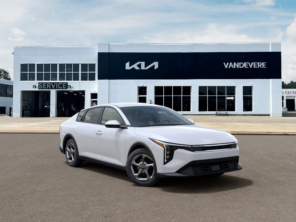 2026 Kia K4 LX