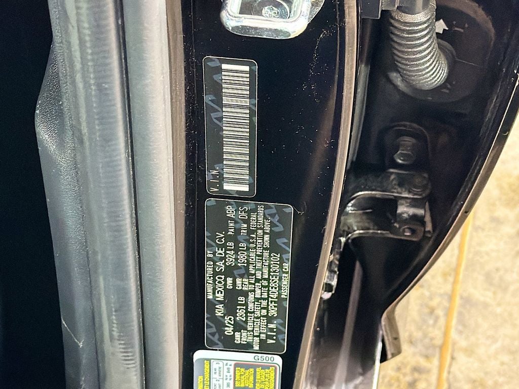 2025 Kia K4 LXS