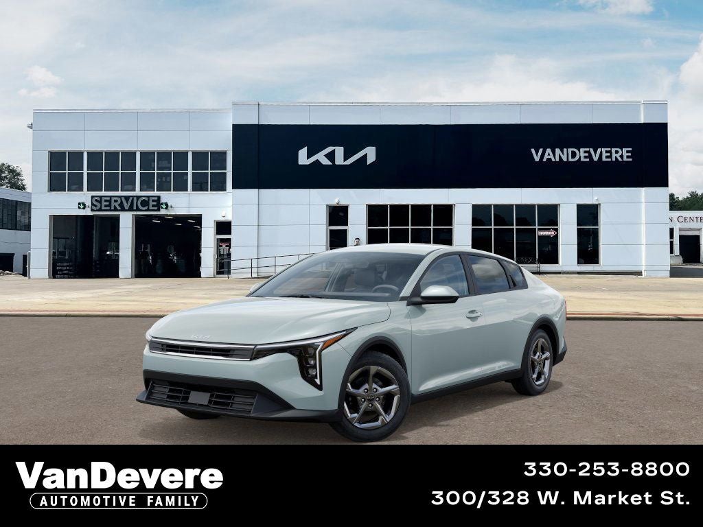 2026 Kia K4 LXS