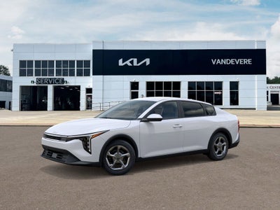 2026 Kia K4 LXS