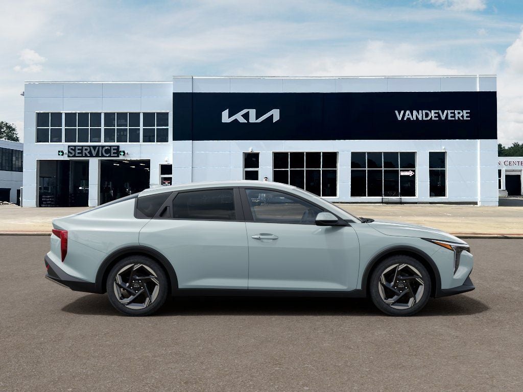 2026 Kia K4 EX
